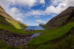 Blick auf Tjørnuvík / Färöer (View of Tjørnuvík / Faroe Is