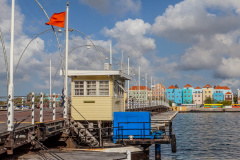 Queen Emma Bridge